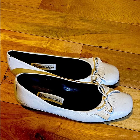 Etienne Aigner Cream Ballet Flats - Picture 1 of 14